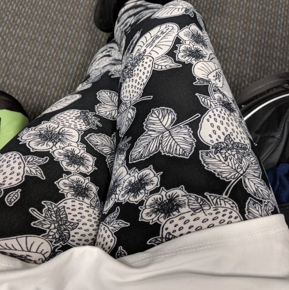 LuLaRoe Other - 🦄 Lularoe Black and White Strawberry Leggings🦄